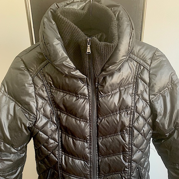 Guess Puffer Jacket - Picture 3 of 6